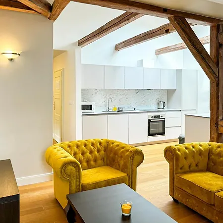 Le Theatre Apartmán *