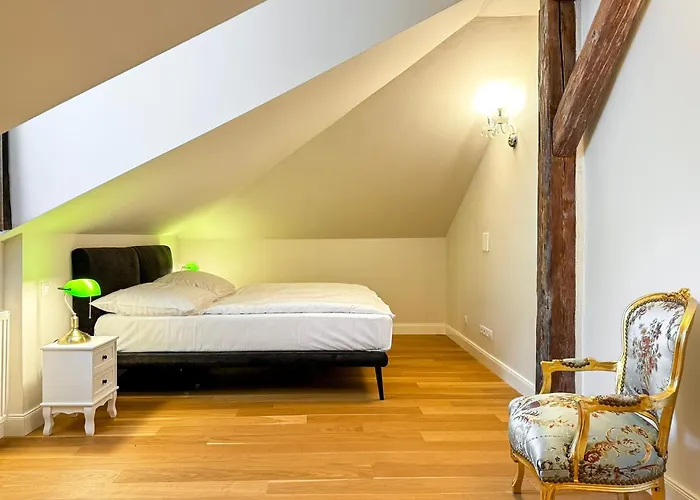 Boutique Le Theatre *