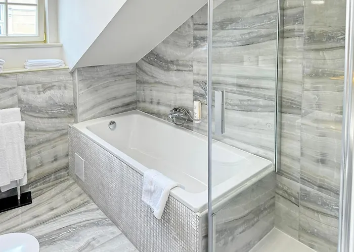 Boutique Le Theatre *