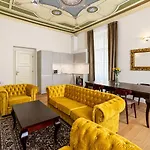 Apartment Boutique Le Theatre