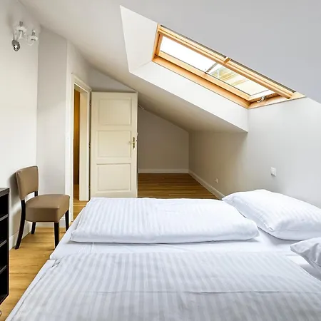 Le Theatre Apartment