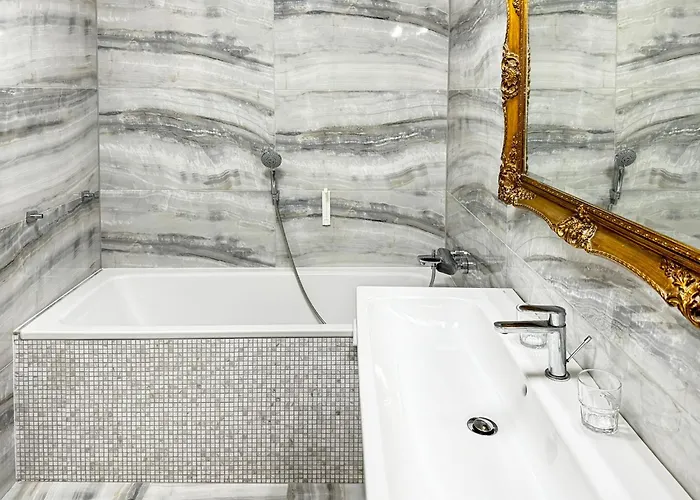 Boutique Le Theatre Apartment